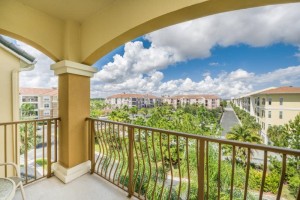 Vista Cay View